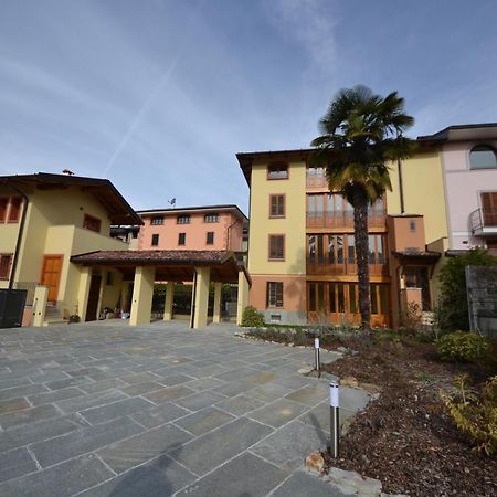 Alla Piana Appartement Varallo Buitenkant foto