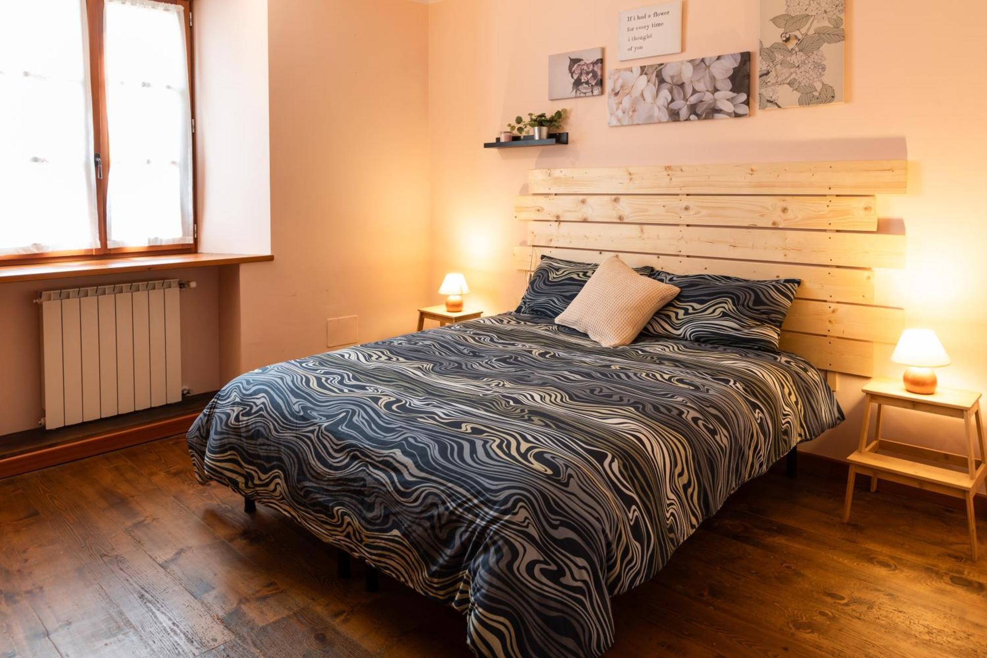 Alla Piana Appartement Varallo Buitenkant foto