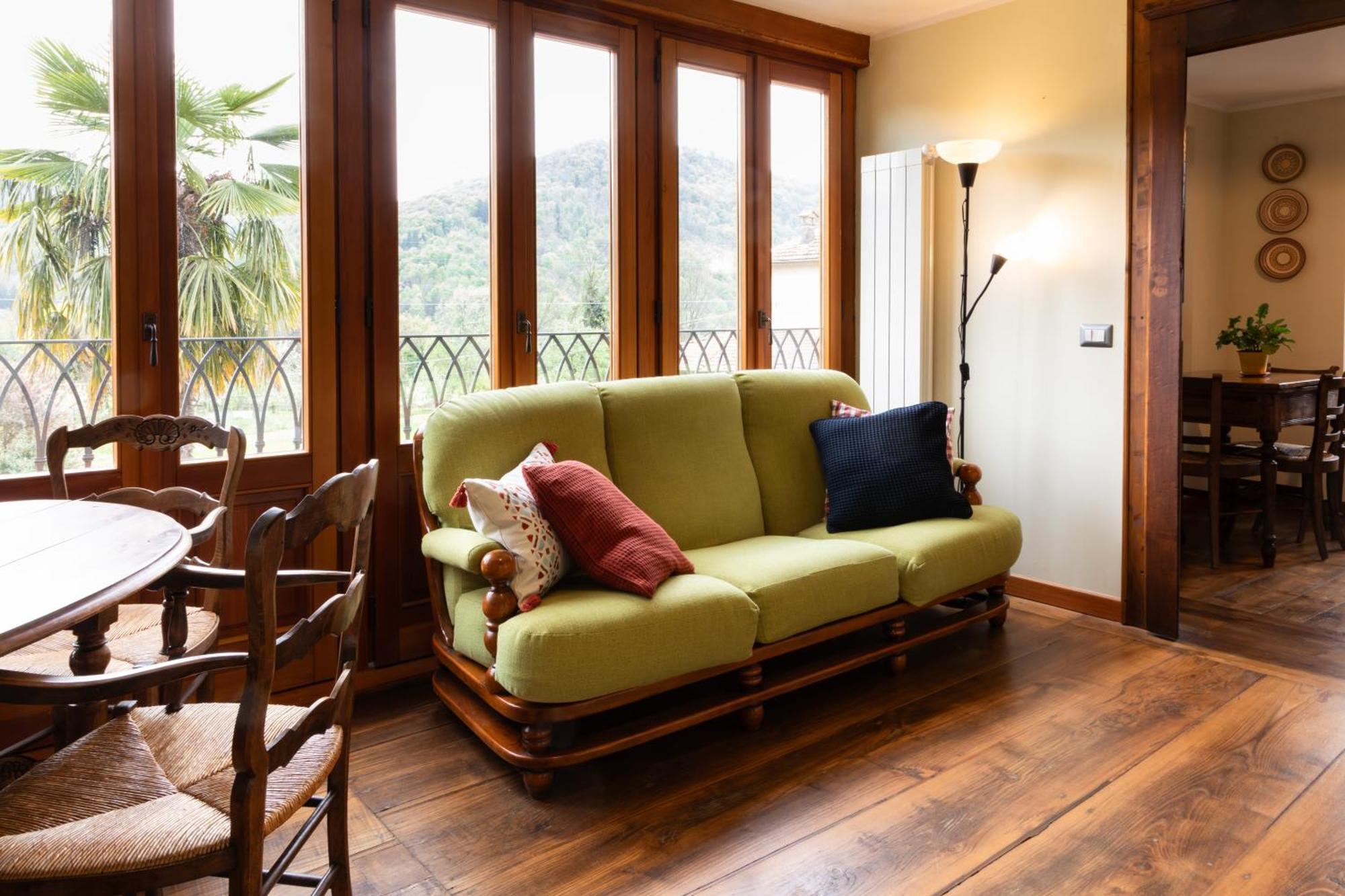 Alla Piana Appartement Varallo Buitenkant foto